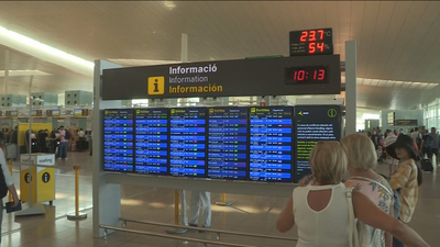 Cientos de cancelaciones preventivas de vuelos en la huelga  de El Prat