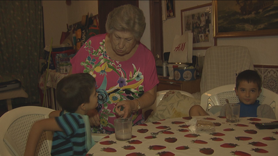 Cuidar a los nietos mejora la memoria y la autoestima según los expertos