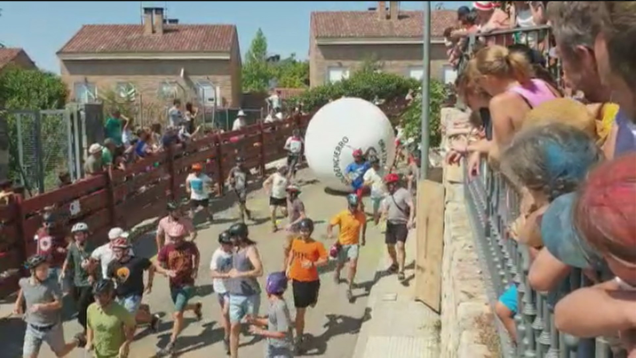 El alcalde de Mataelpino el único herido en el 'boloencierro' del domingo
