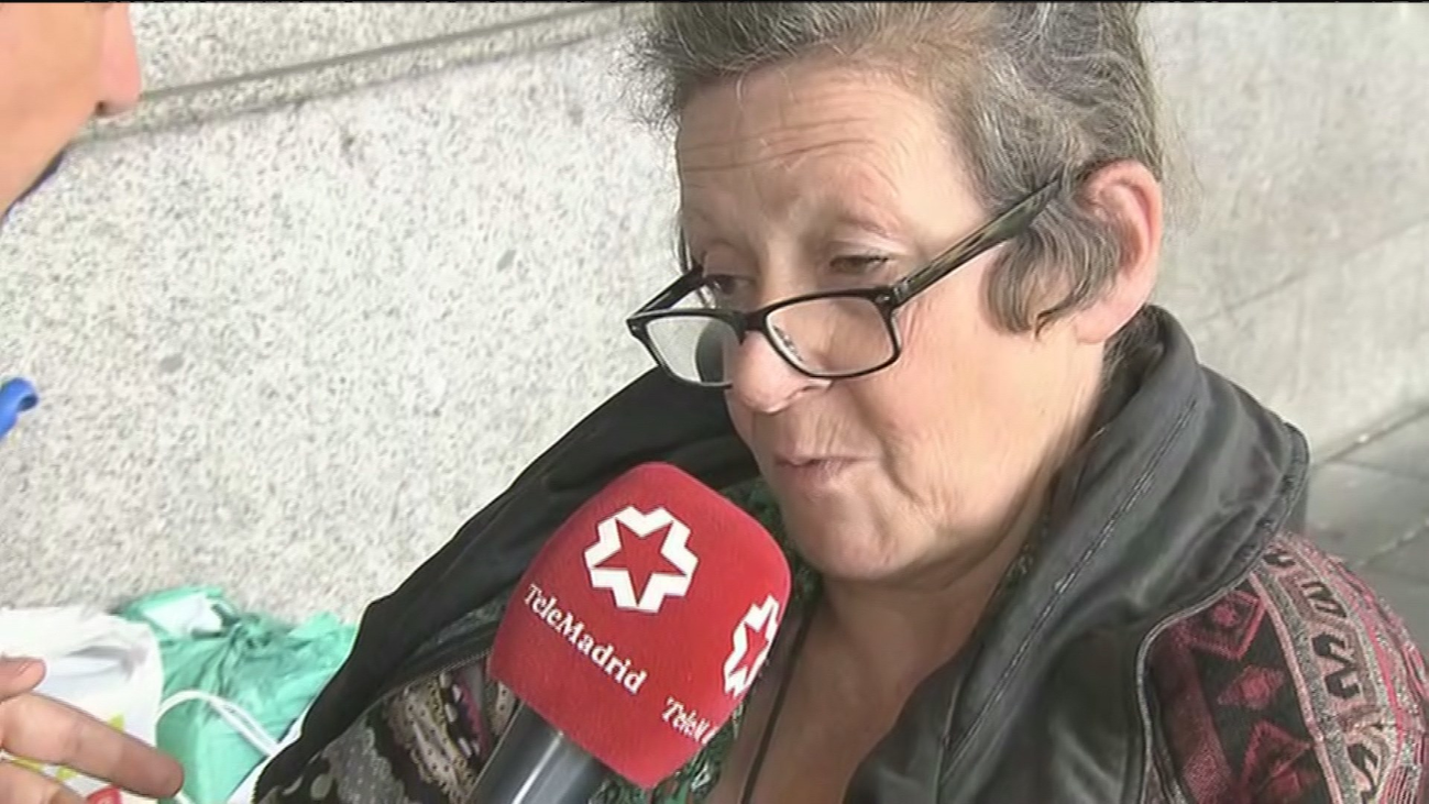 Isabel, siete años viviendo en la calle en silla de ruedas