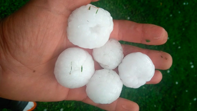 Enormes granizos en Navacerrada