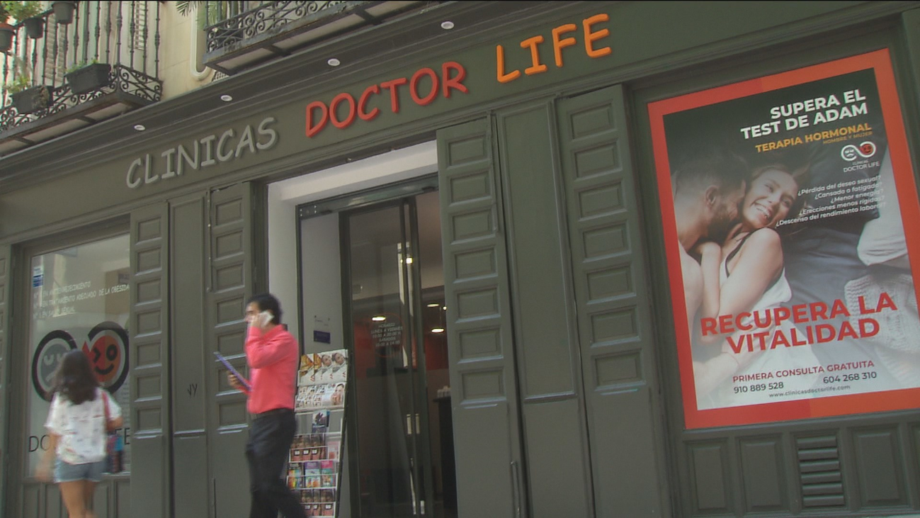 Denuncian a una clínica por terapias fraudulentas en alargamiento de pene