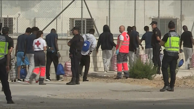 Celaá tras recibir a 15 inmigrantes del Open Arms: "El Gobierno ha cumplido"