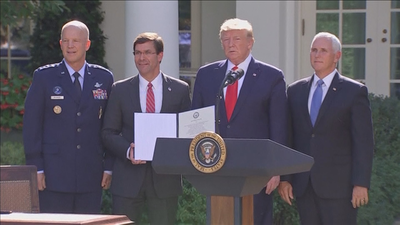 Trump crea un Comando Espacial con miras a una nueva rama militar