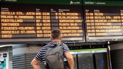 Renfe cancela cerca de 200  trenes en plena 'operación retorno'