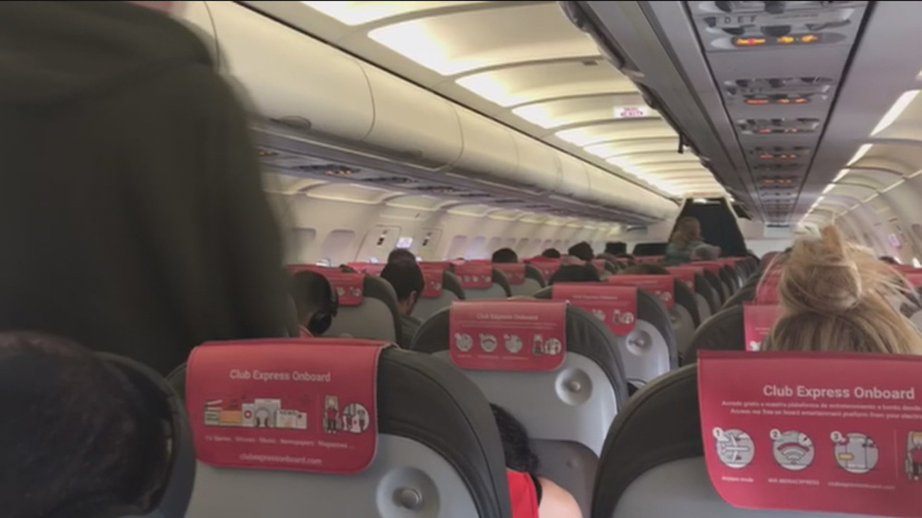 Un fallo informático deja cerrado un avión con destino Madrid durante tres horas