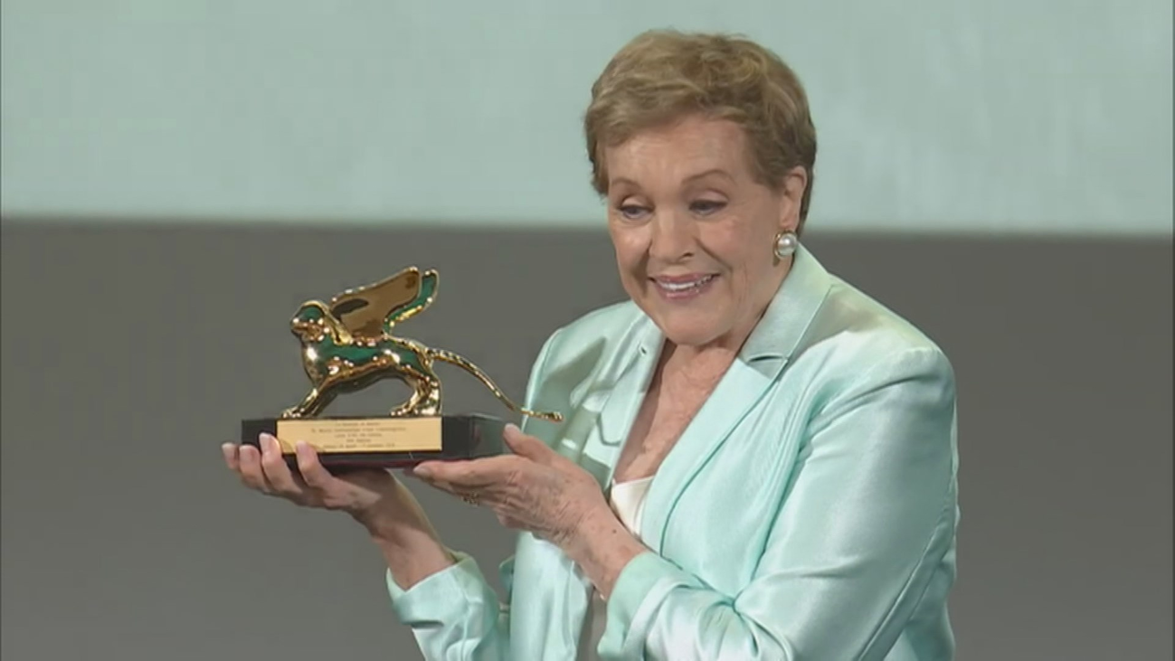 Julie Andrews recibe el León de Oro honorífico de la Mostra de Venecia