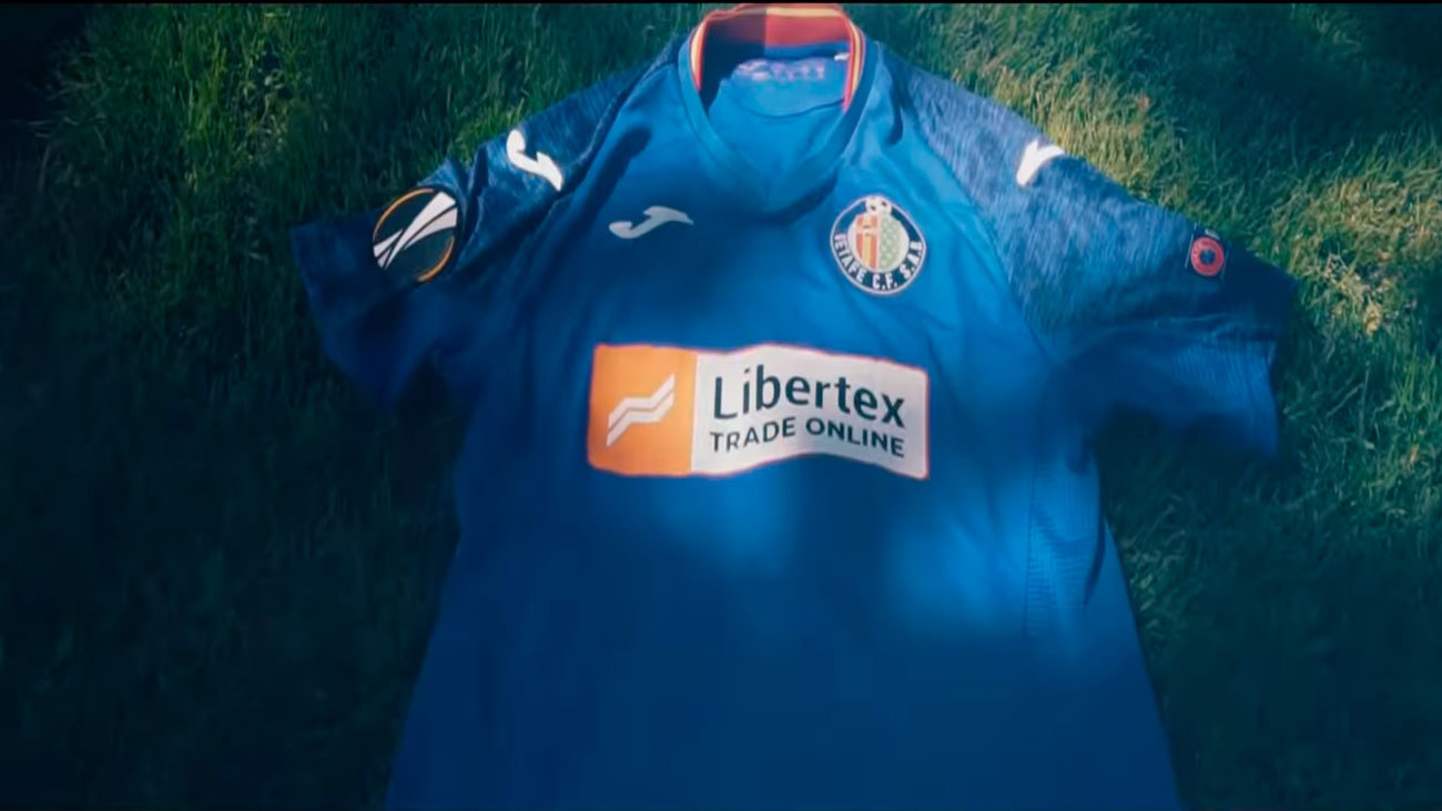El Getafe presenta su equipación para la Europa League