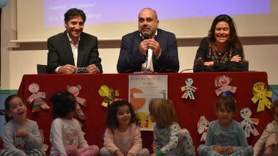 La Asociación Estatal de Acogimiento Familiar reclama que este modelo de familia se incluya en los libros de texto