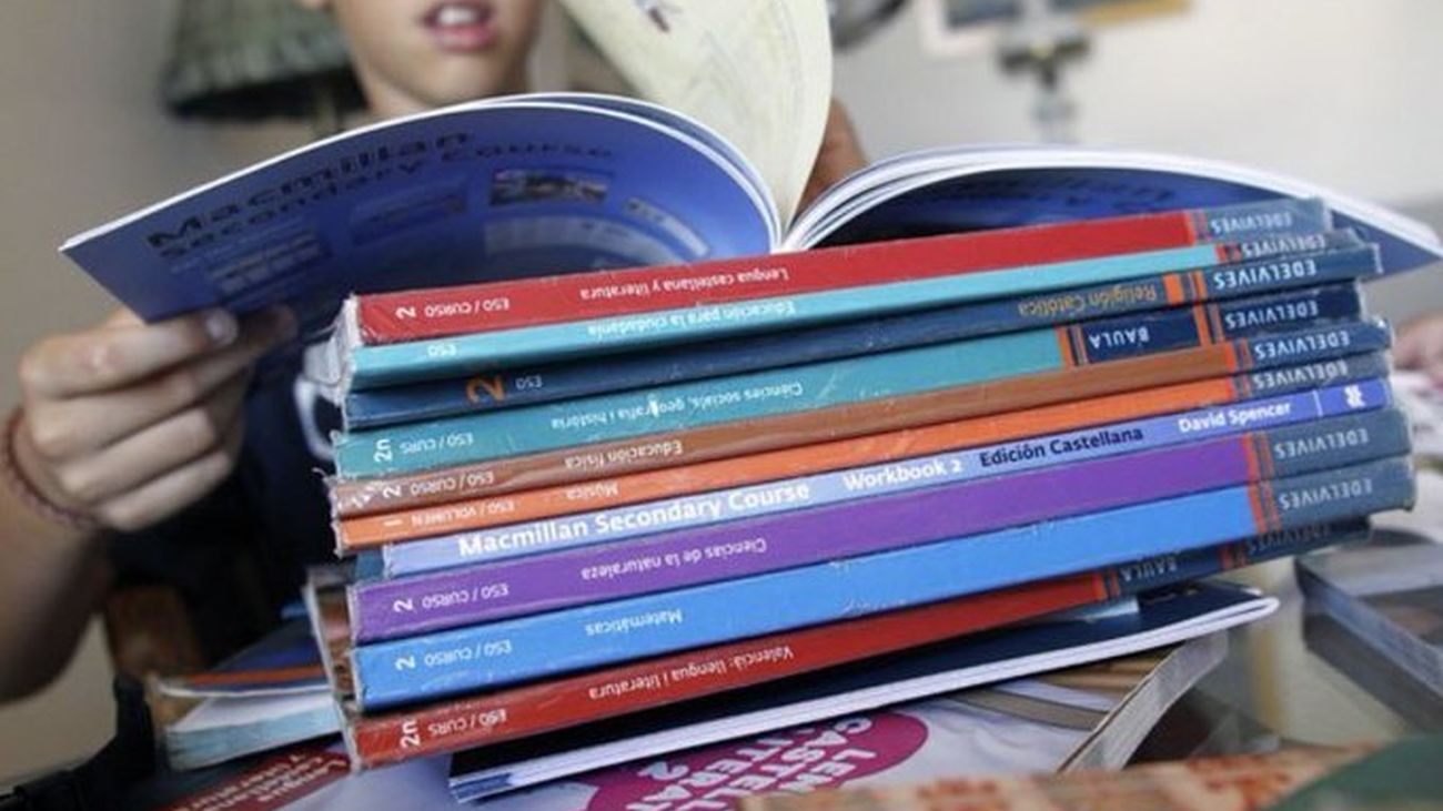 Los editores de libros denuncian presiones políticas