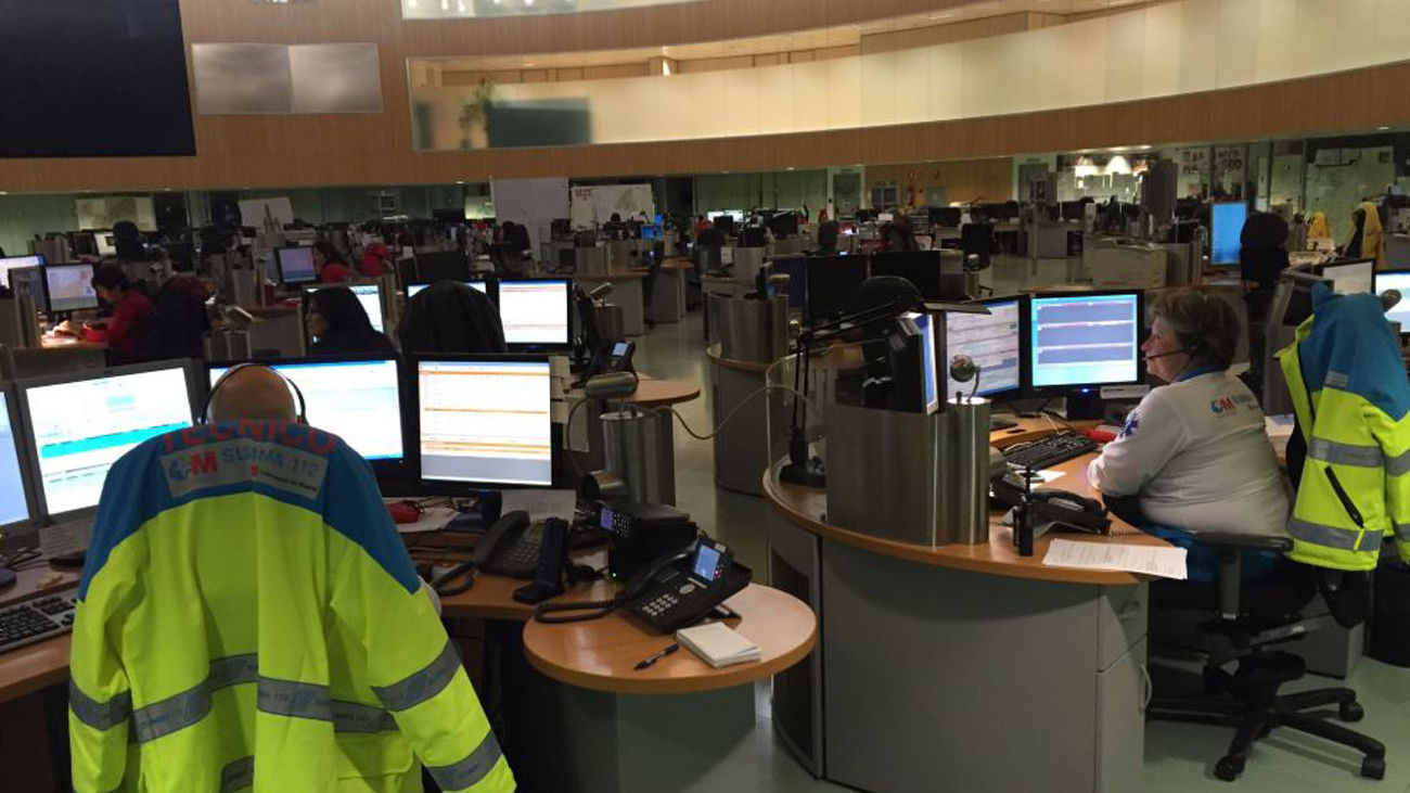 Muere un hombre de unos 40 años tras chocar contra un árbol en Cercedilla
