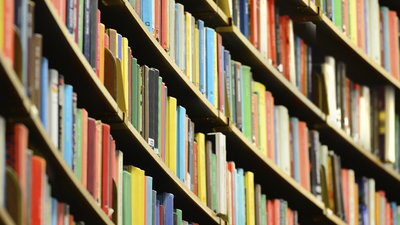 El Gobierno investigará si hay adoctrinamiento en los libros de texto o si la culpa es de las editoriales