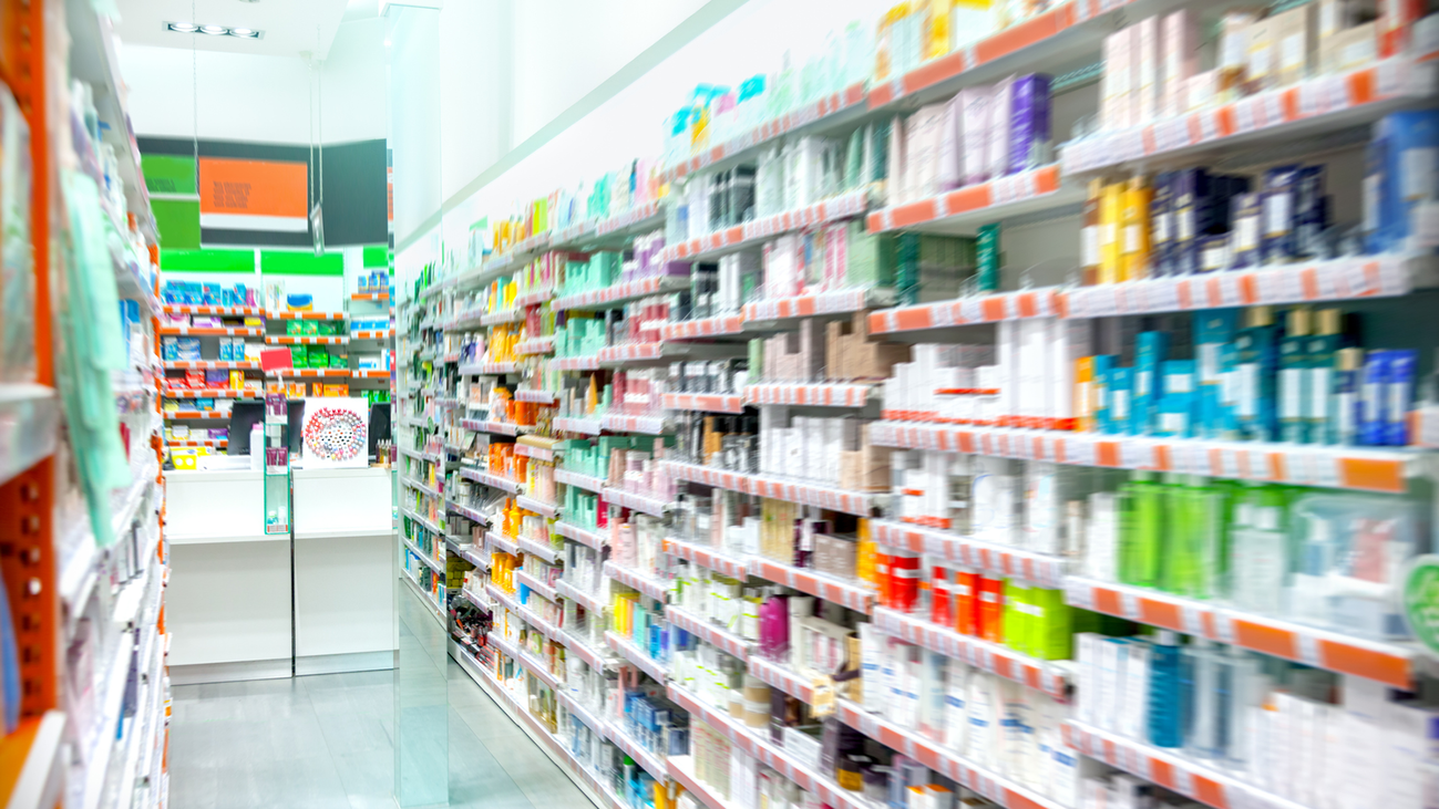 Las farmacias de Madrid y la Guardia Civil firman un convenio contra los abusos a mayores