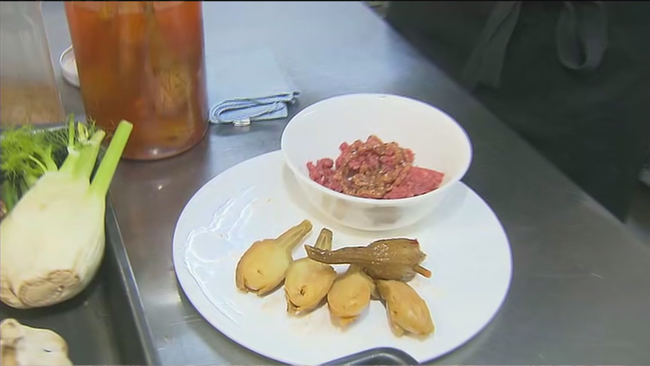 Receta de berenjenas de Almagro con tartar de carne
