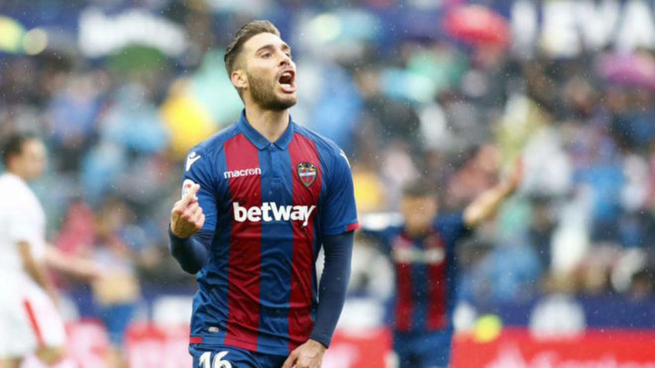 Rochina: "Es muy complicado sacar algo positivo del Bernabéu"