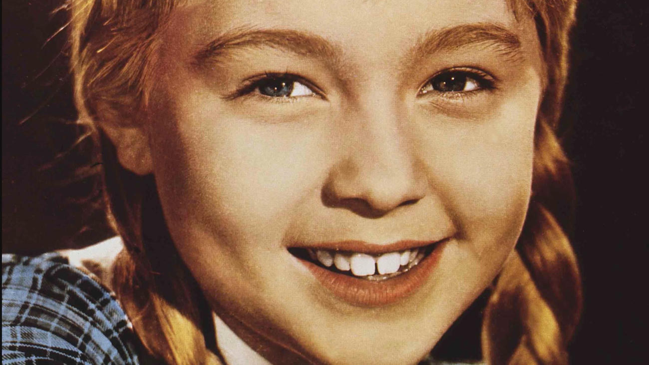 Marisol, una infancia rota por el éxito