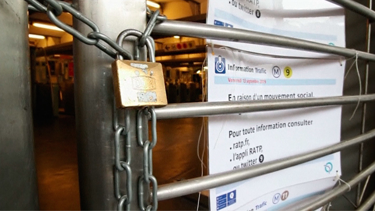 La huelga de transporte contra la reforma de las pensiones colapsa París