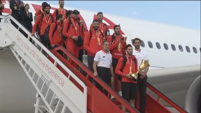 Los campeones del mundo de baloncesto ya están en España