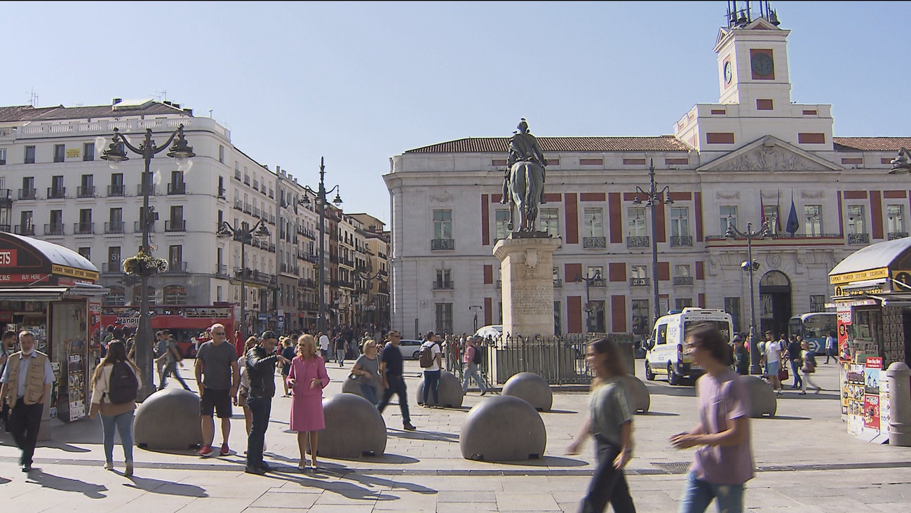 Un repaso a los cambios que ha vivido la Puerta del Sol
