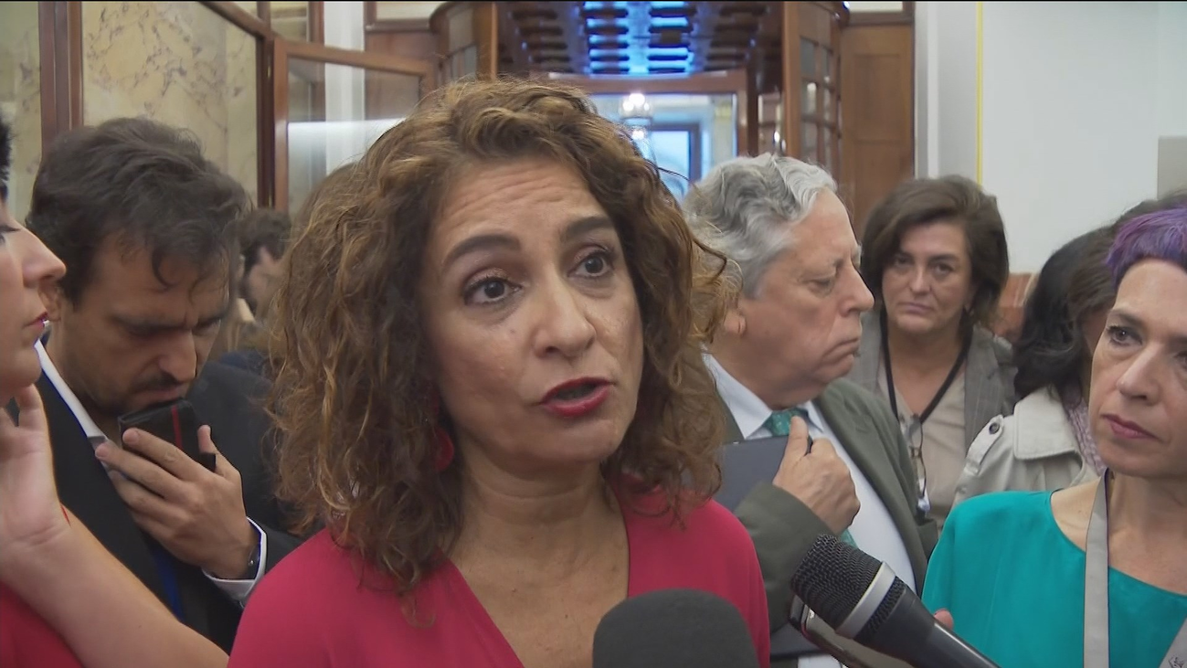 Los políticos buscan culpables por la repetición electoral