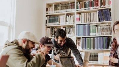 Profesiones del siglo XXI: Directora de la Felicidad