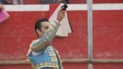 Dos buenos toros de Valdellán y orejas para Del Álamo y Del Pilar en Riaza