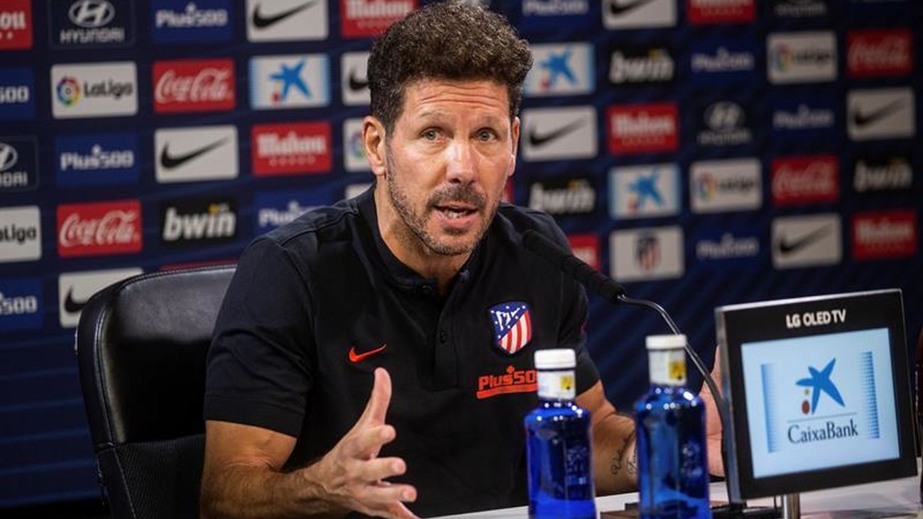 Simeone: "Costa tiene que rebelarse ante su falta de gol"