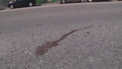 Intentan atracar a una mujer en Vallecas y acaban atropellándola