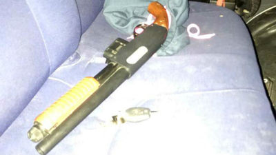 Dos detenidos en Paracuellos por robar con una escopeta una furgoneta de reparto