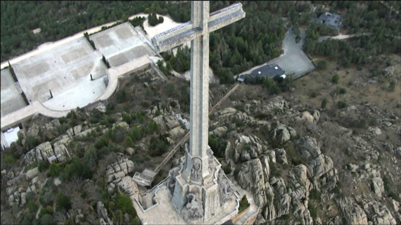 Los flecos que impiden la exhumación de Franco