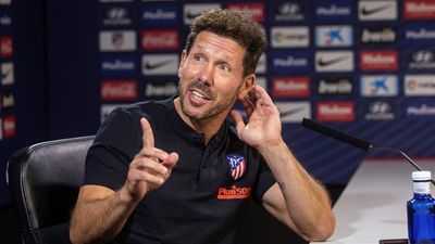 Simeone: "Prefiero ganar el derbi a la Champions porque es lo que tenemos mañana"