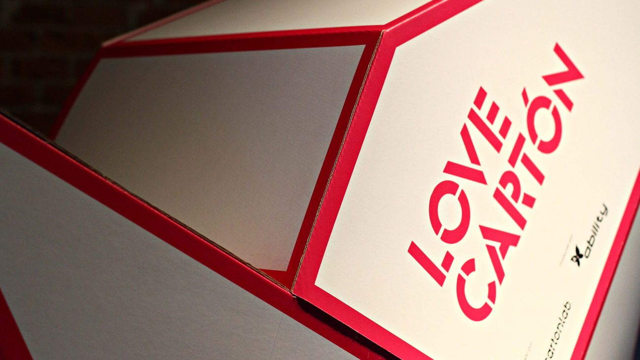 Love Carton, diseñar en cartón