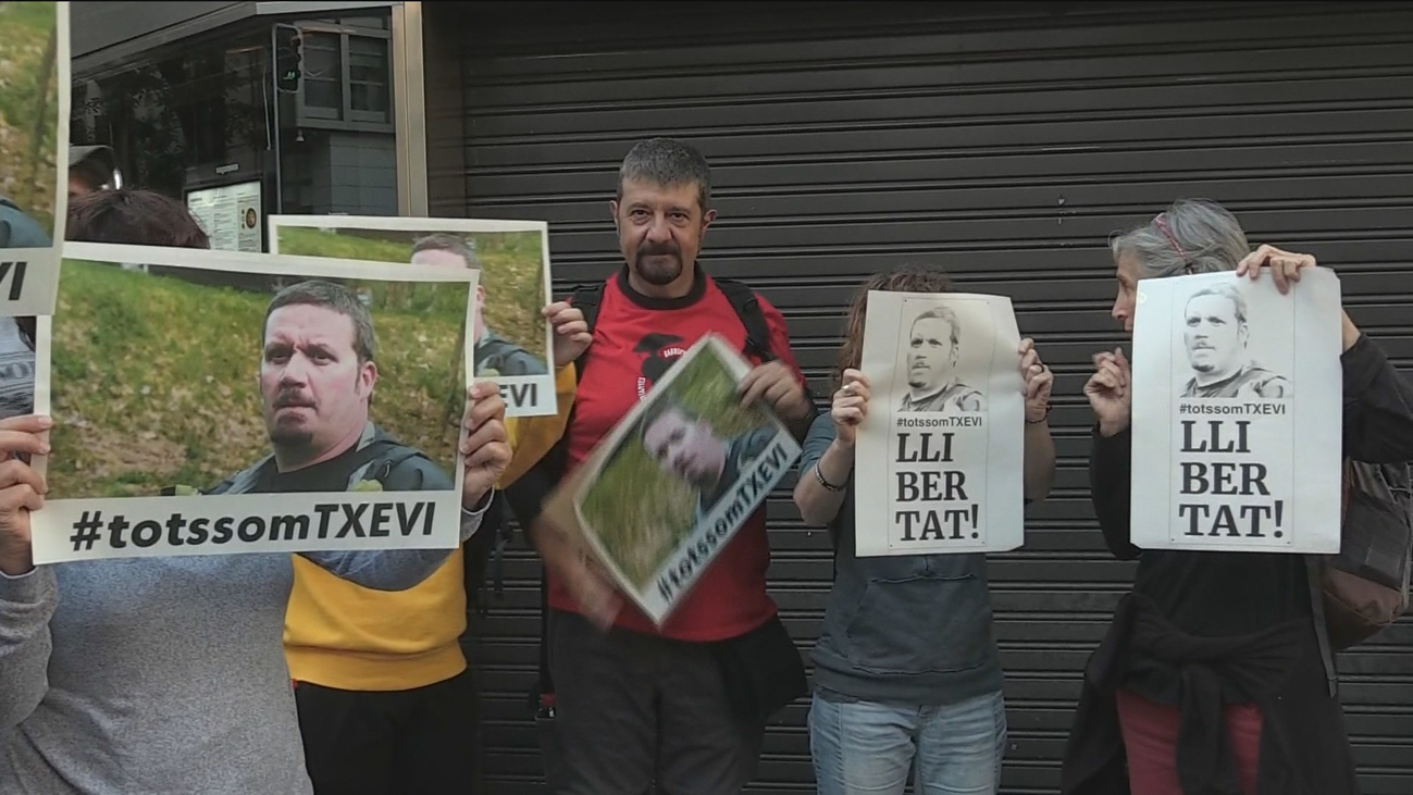 El juez envía a prisión a los 7 miembros de los CDR