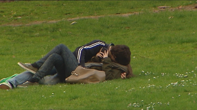 El 67% de los adolescentes madrileños ha tenido relaciones sexuales de riesgo