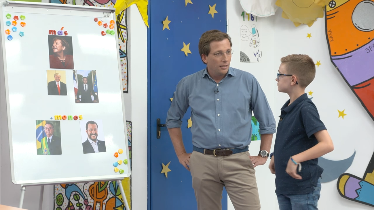 Conoce los líderes políticos internacionales que más le gustan al señor Almeida