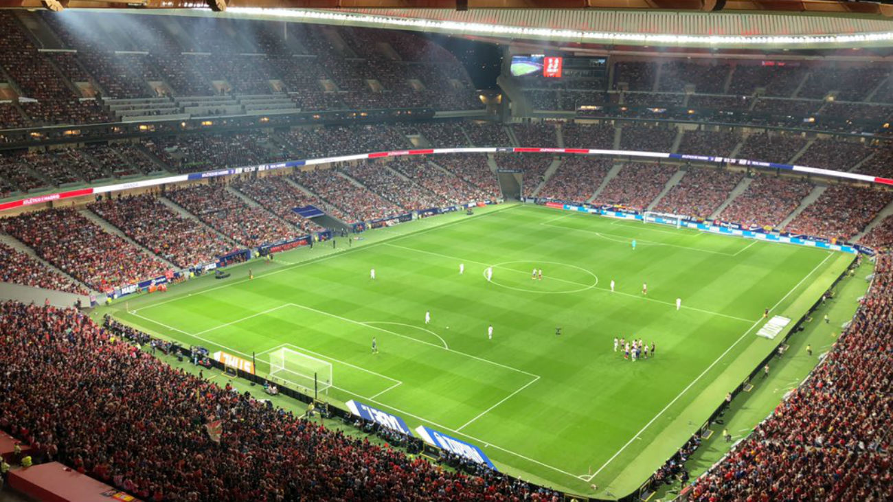 El Metropolitano bate su récord en el derbi con 68.032 espectadores