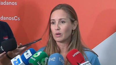 Cs se compromete a formar Gobierno "en menos de un  mes" si suman junto al PP un escaño más que el PSOE