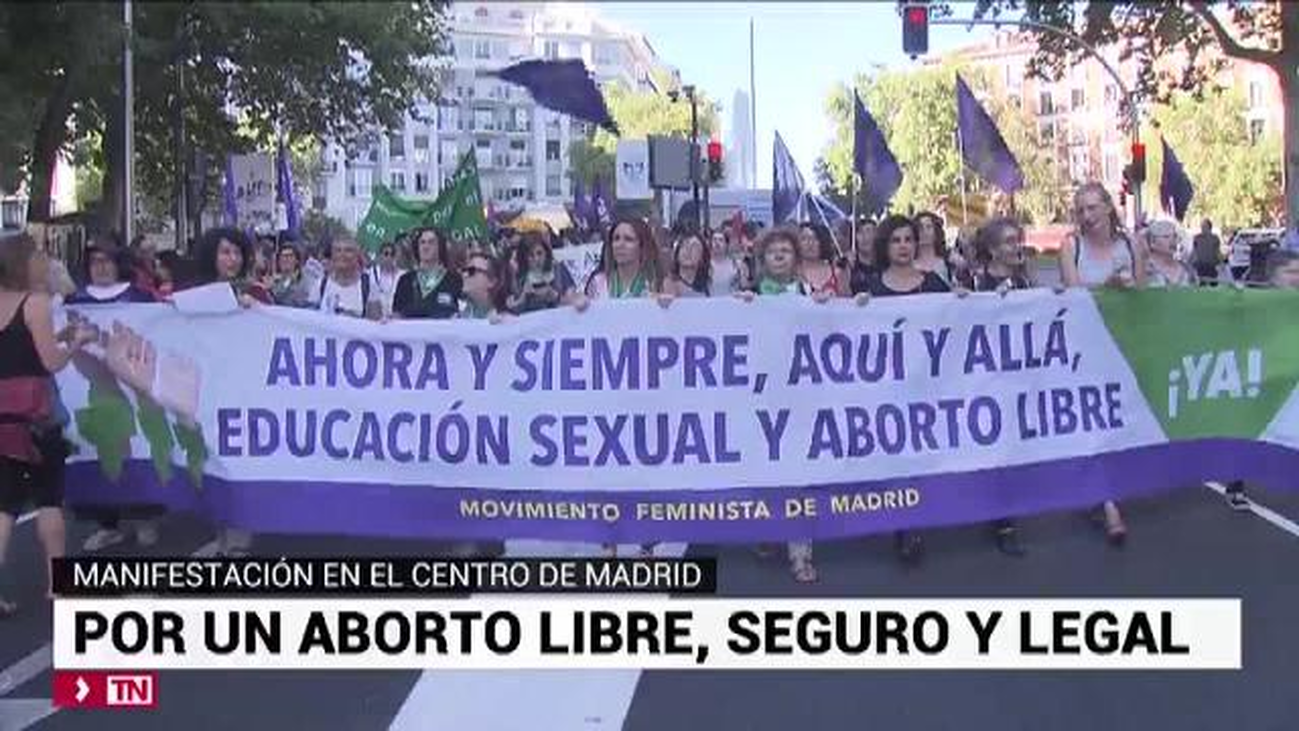 Piden en Madrid el aborto libre a los 16 años