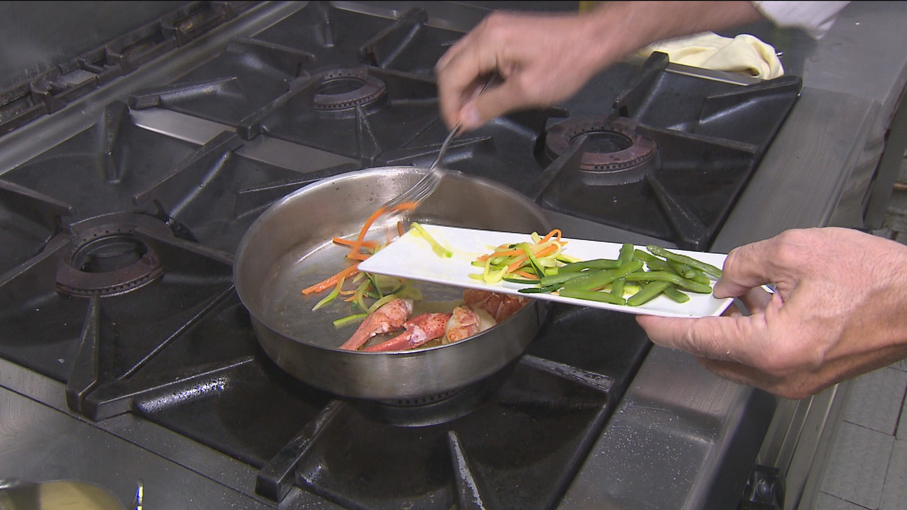 Comidas solidarias contra la desnutrición infantil en África