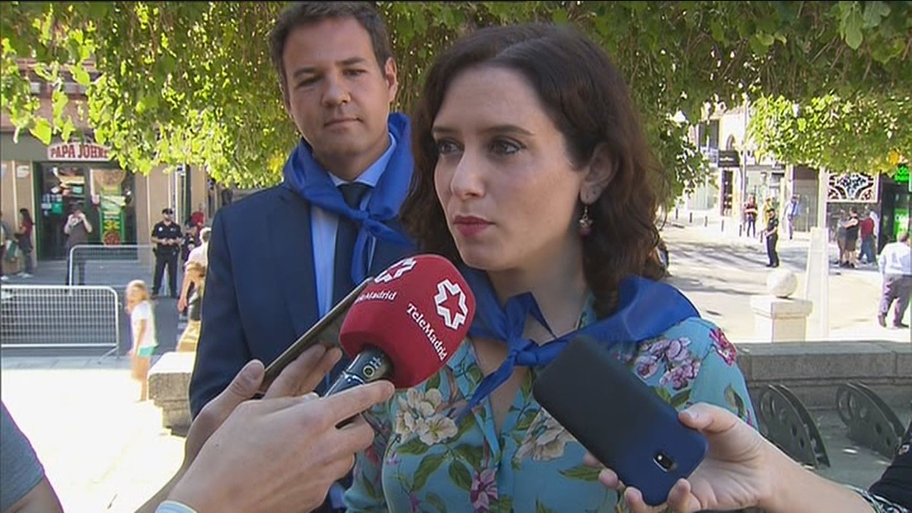 Madrid no volverá a vender vivienda pública a los fondos buitres