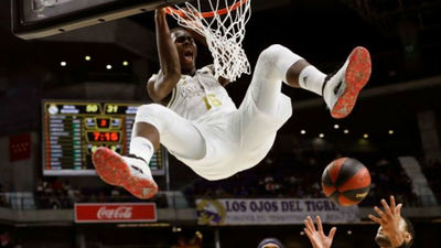 Tertulia sobre el inicio de la temporada de baloncesto