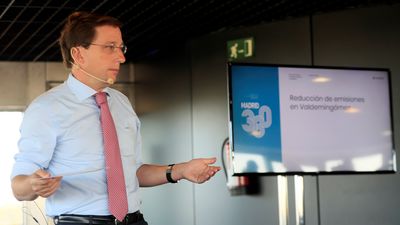 Madrid veta a los coches más contaminantes de la almendra central desde 2022