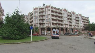 Hallan una cabeza humana dentro de una caja en una casa en Castro Urdiales