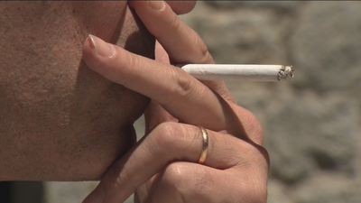 La sanidad pública financiará por primera vez un medicamento para dejar de fumar