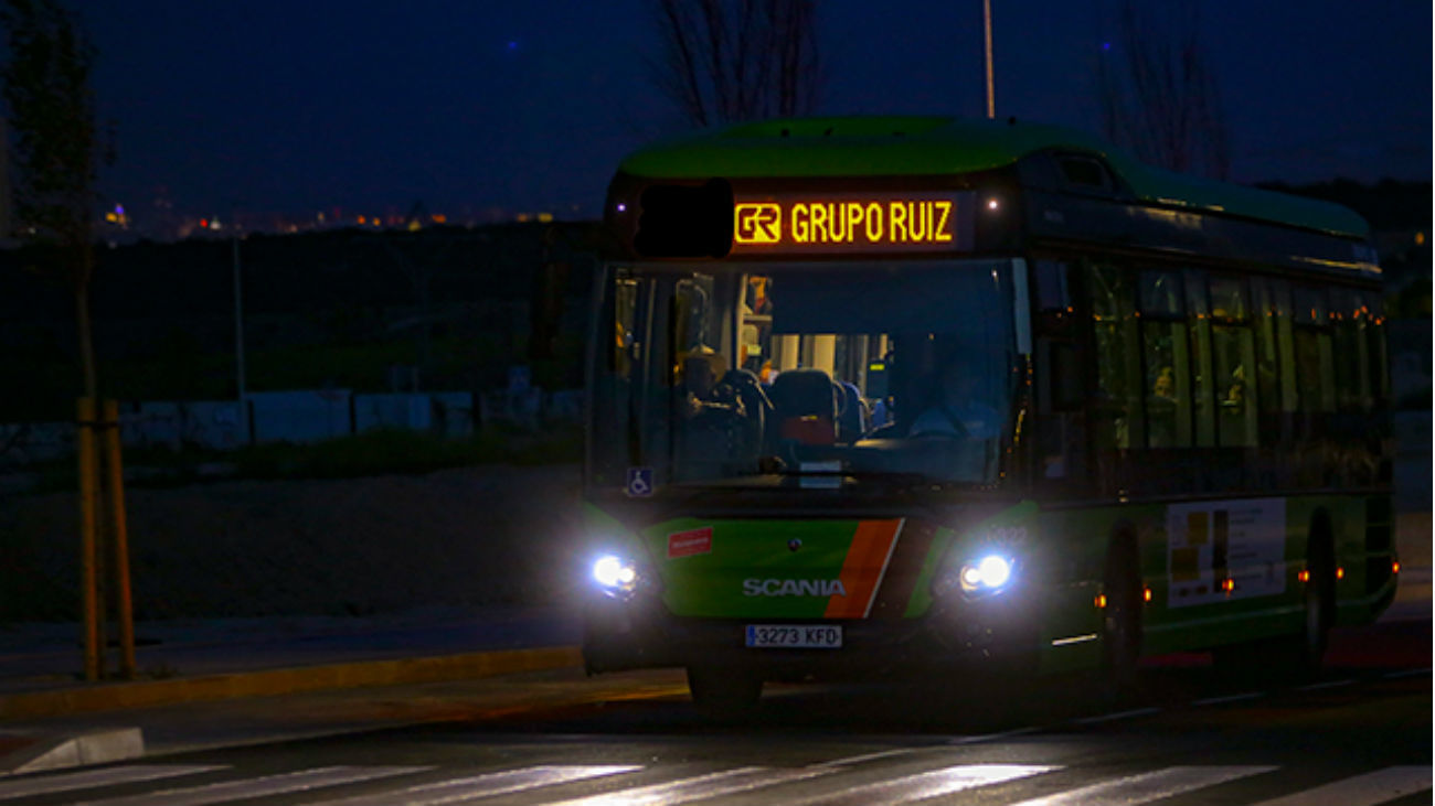 Madrid amplía el servicio de paradas a demanda a todos los buses nocturnos interurbanos