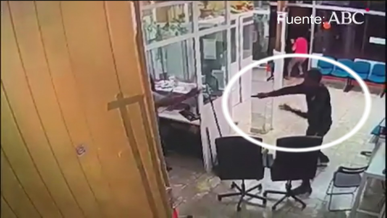 Así fue el tiroteo en un locutorio durante la reyerta en Vallecas