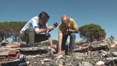 Un incendio deja al descubierto un vertedero ilegal en Coslada