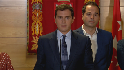 Rivera ejemplifica en la Comunidad que "se puede llegar a acuerdos y no bloquear"