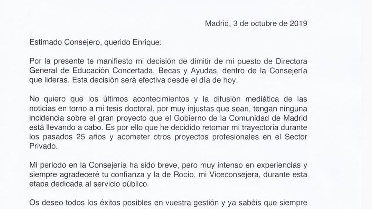 Carta de dimisión de la directora general de Educación Concertada, Becas y Ayudas al  estudio de la Comunidad de Madrid, Concepción Canoyra