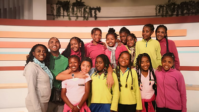 Cantando a favor de los derechos de la infancia en Madagascar